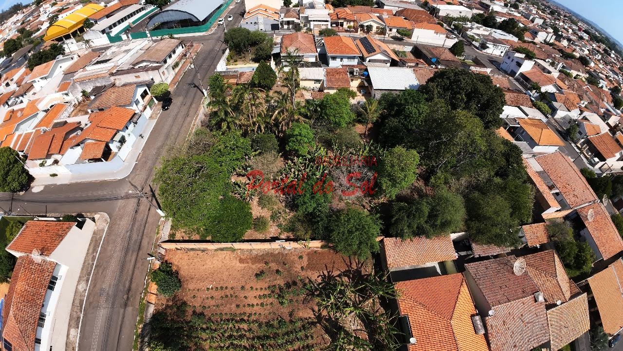 Terreno à venda com 2472m² de terreno no Jardim Alphaville, Santo Antônio da Platina (PR) — foto 3 de 11