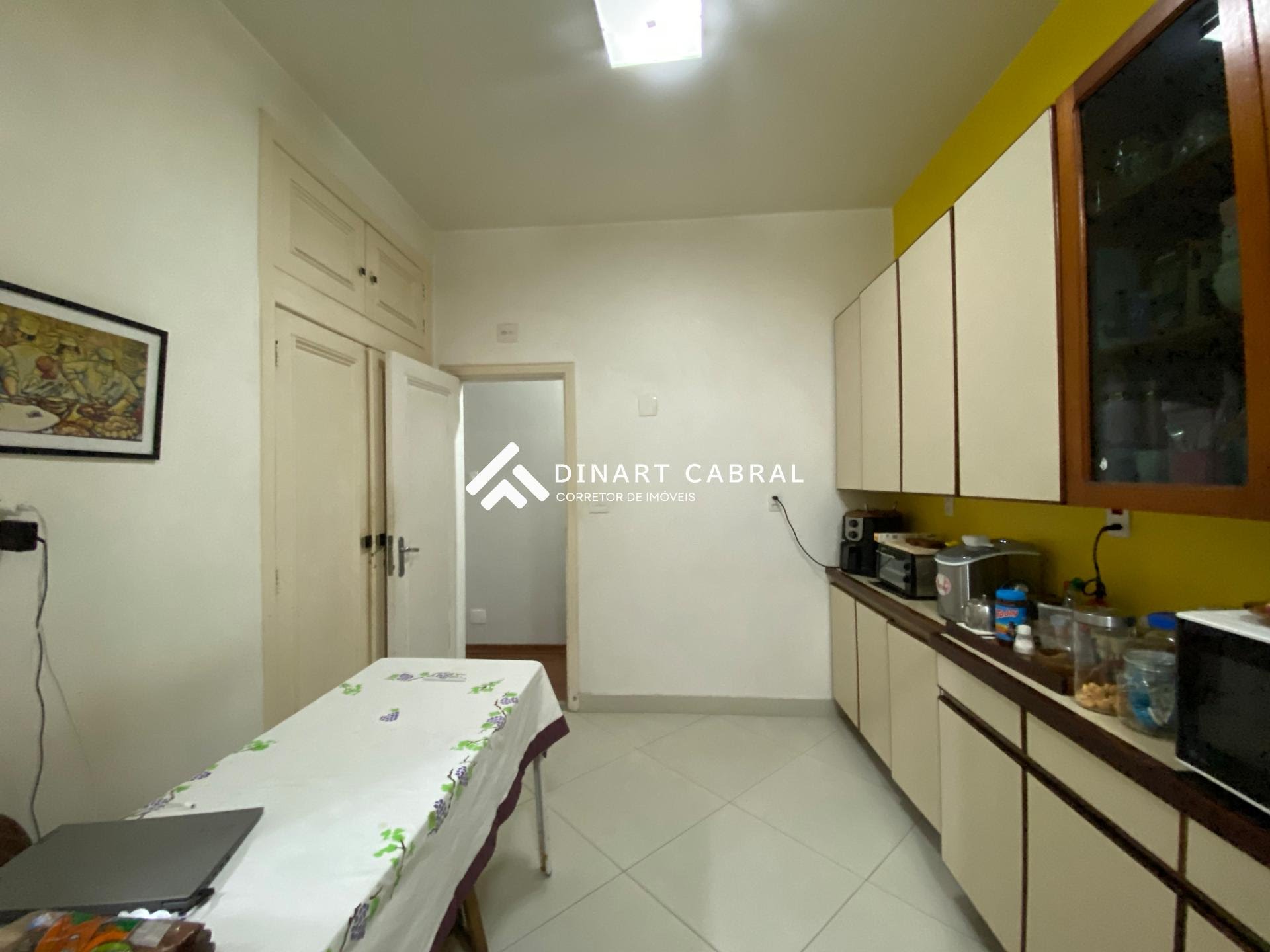 Apartamento à venda com 4 quartos, 1 suíte, 1 vaga e 198m² no Copacabana, Rio de Janeiro (RJ) — foto 22 de 30