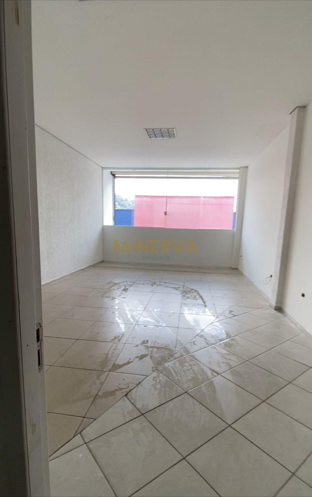 Comercial para alugar com 2 banheiros e 50m² no Vila Galvão, Guarulhos (SP) — foto 3 de 8