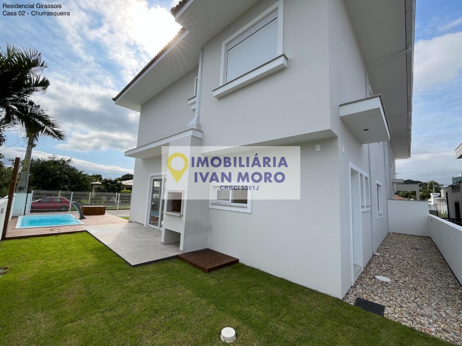 Casa à venda com 3 quartos, 3 suítes, 2 vagas e 199m² no Daniela, Florianópolis (SC) — foto 5 de 16
