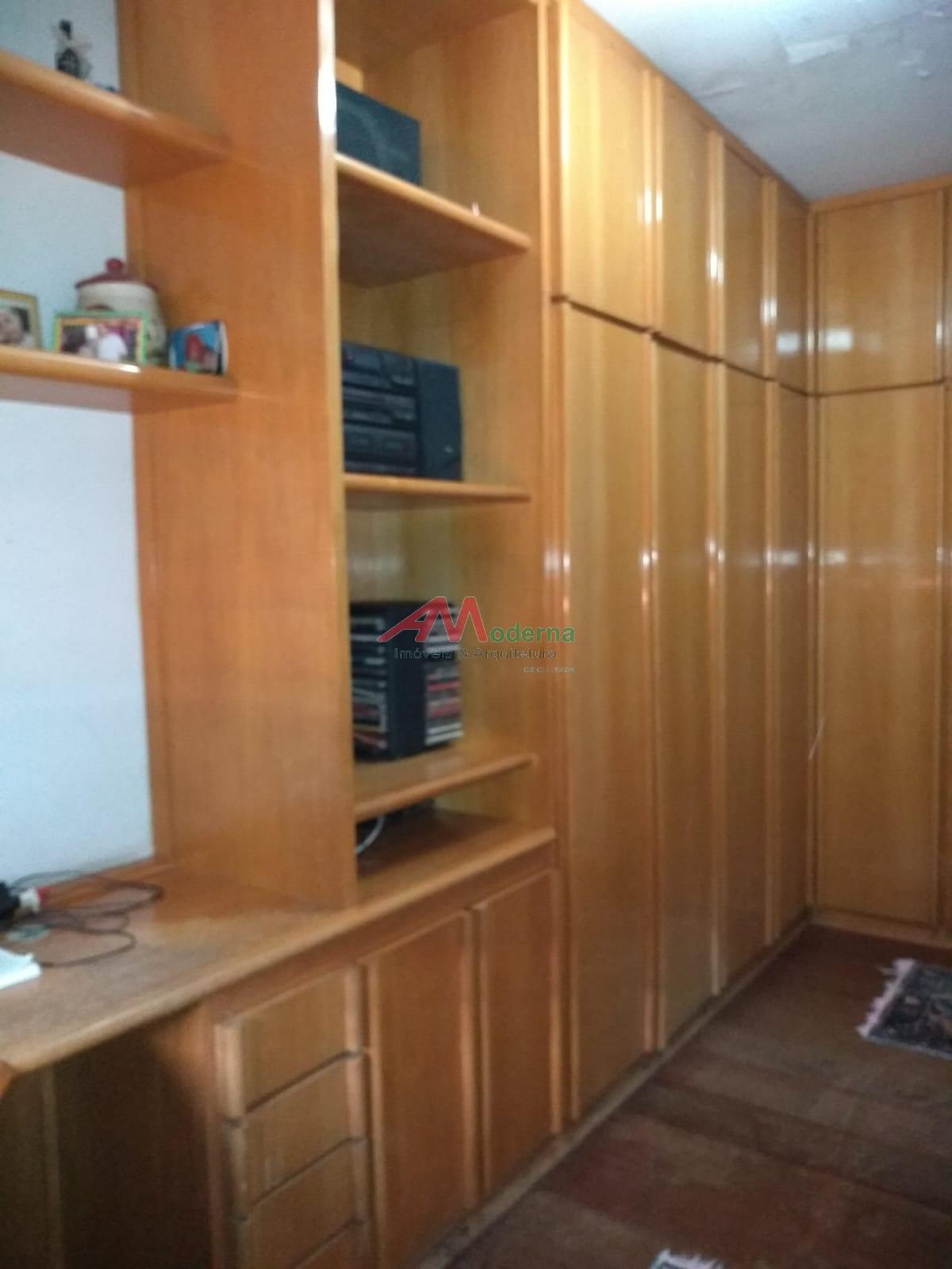Casa à venda com 4 quartos, 1 suíte, 4 vagas e 322m² no Rudge Ramos, São Bernardo do Campo (SP) — foto 7 de 20