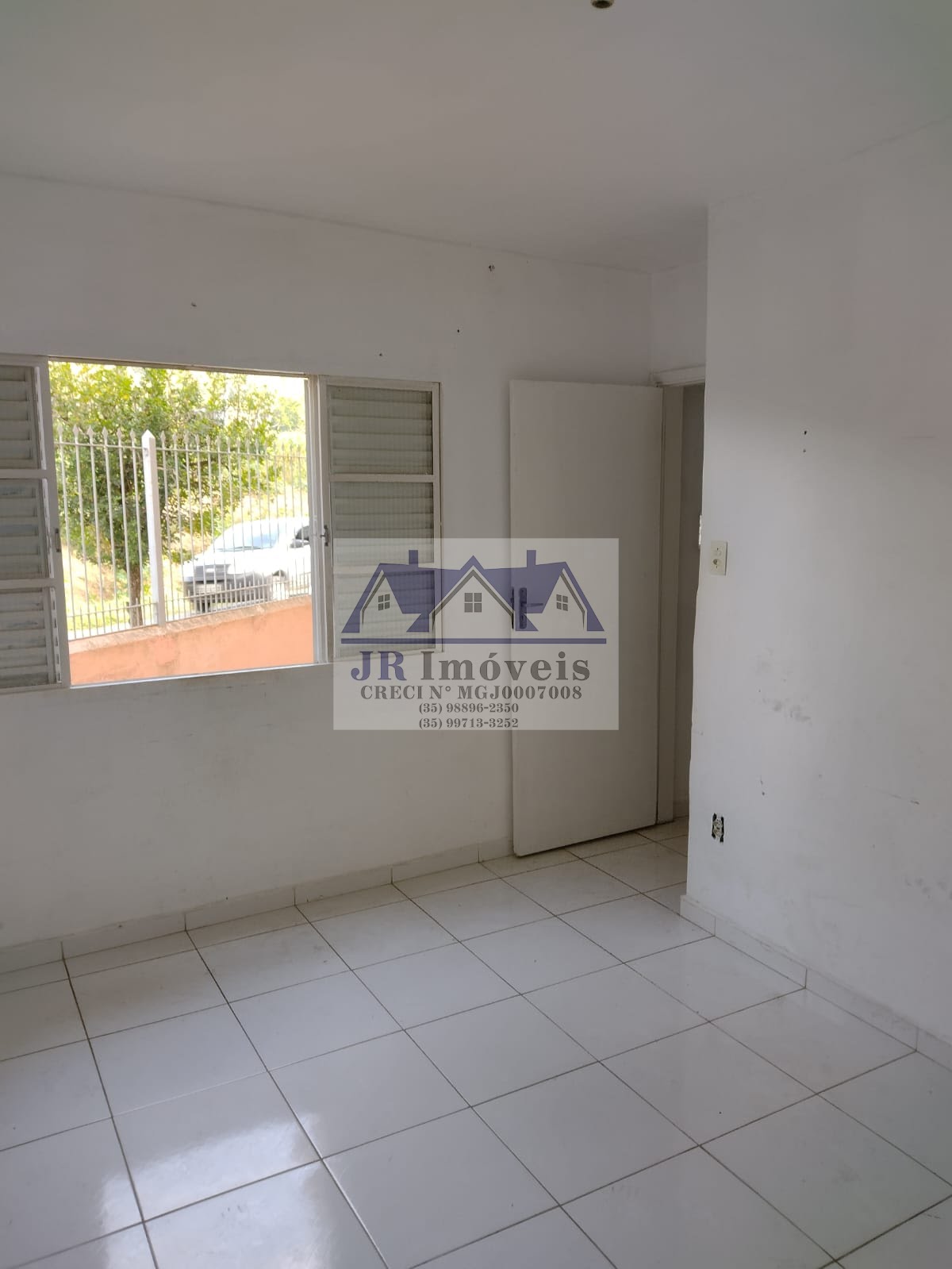 Casa à venda com 3 quartos, 2 suítes, 1 vaga e 175m² no Avenida, Itajubá (MG) — foto 2 de 19