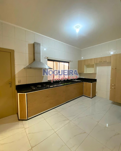 🏡 Casa de Alto Padrão à Venda – Jardim dos Migrantes,