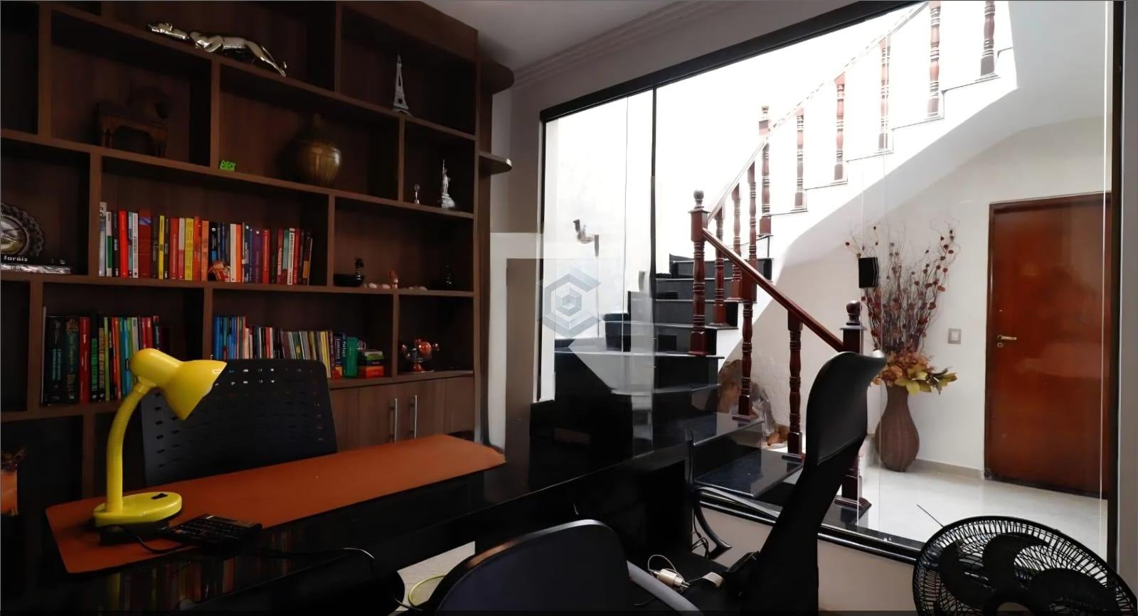 Casa à venda com 4 quartos, 1 suíte e 400m² no Jardim Triana, São Paulo (SP) — foto 23 de 30