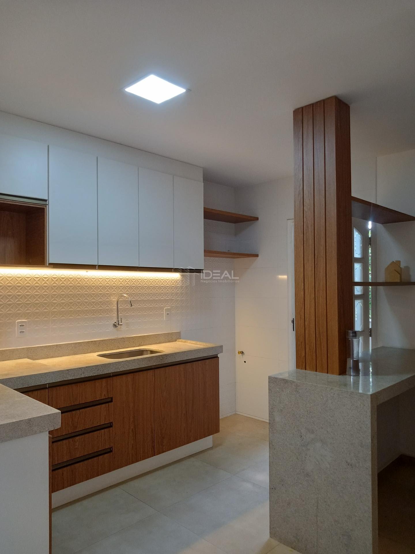 Apartamento para alugar com 3 quartos, 1 suíte, 1 vaga e 100m² no Centro, Campos dos Goytacazes (RJ) — foto 10 de 17