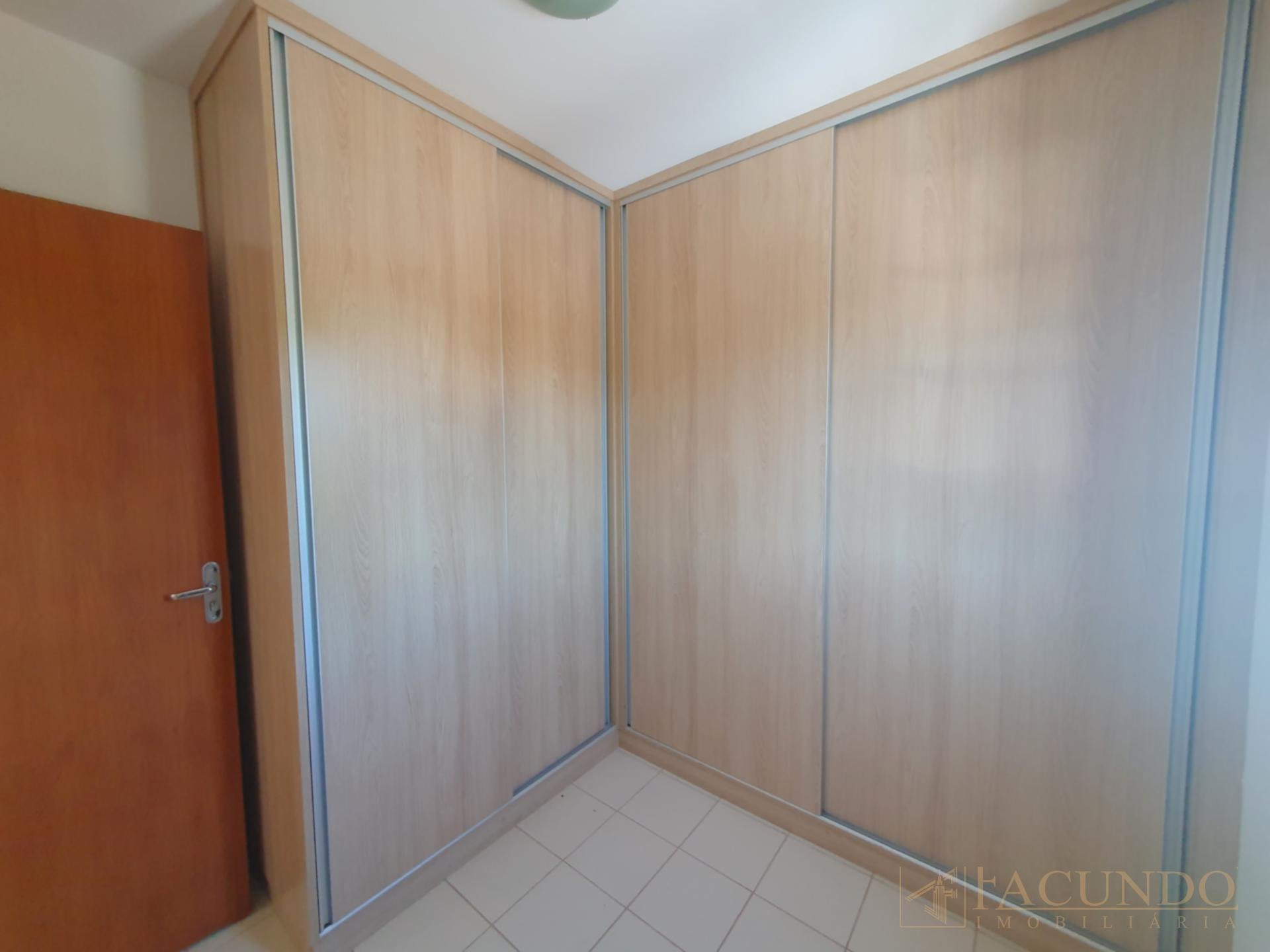Quarto 03