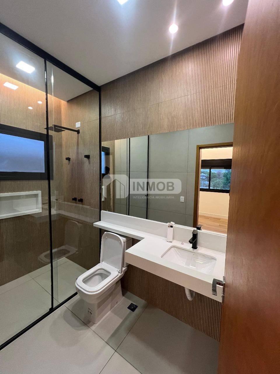 Casa à venda com 4 quartos, 4 suítes, 4 vagas e 250m² no Caminho Novo, Tremembé (SP) — foto 22 de 28