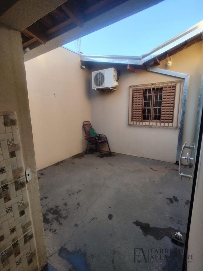 Casa à venda com 3 quartos, 2 banheiros, 2 vagas e 120m² no Loteamento Parque Nova Esperança, São José do Rio Preto (SP) — foto 2 de 29