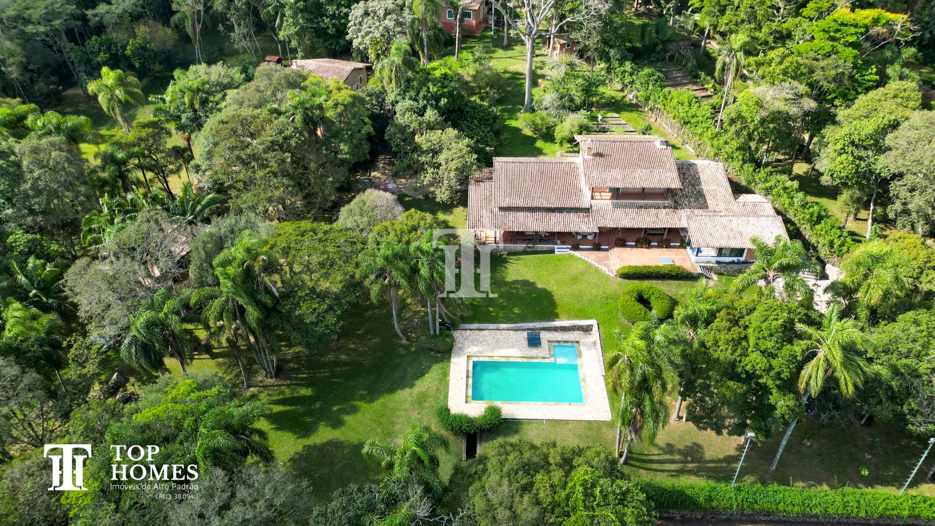 Chácara à venda na represa de Itupararanga em Ibiúna/SP