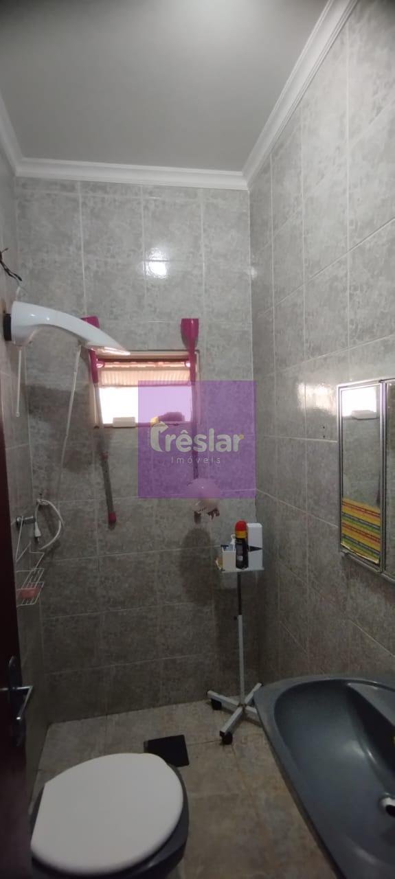 Casa à venda com 2 quartos, 2 suítes, 1 vaga e 254m² no Centro, Três Lagoas (MS) — foto 10 de 17
