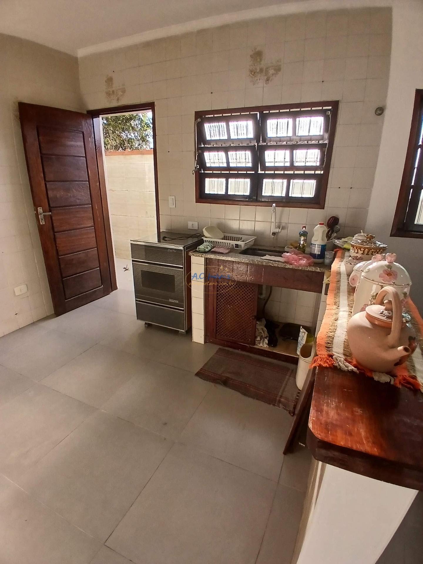 Casa à venda com 2 quartos, 1 suíte, 2 vagas e 125m² no Ocian, Praia Grande (SP) — foto 8 de 28