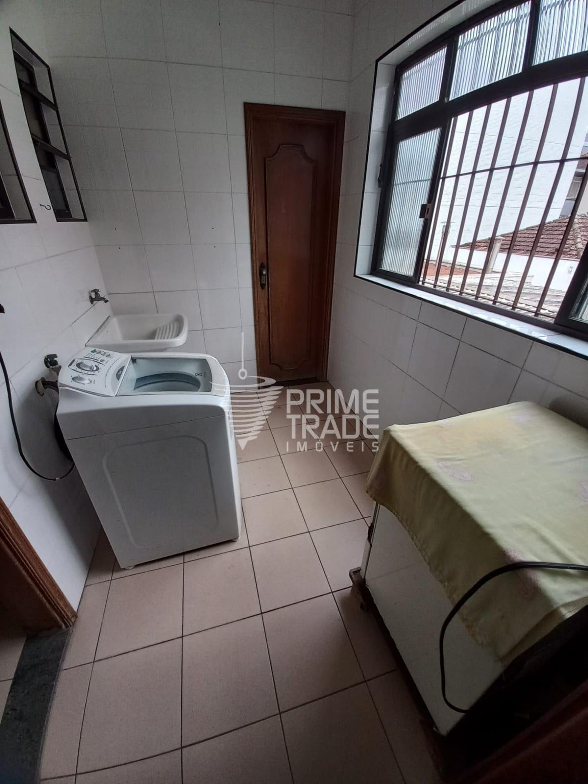Casa à venda com 5 quartos, 3 suítes, 2 vagas e 330m² no Embaré, Santos (SP) — foto 28 de 30