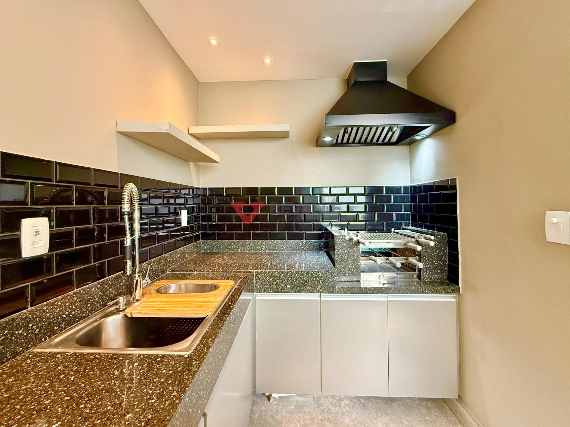 Apartamento à venda com 2 quartos, 2 suítes, 1 vaga e 120m² no Leblon, Rio de Janeiro (RJ) — foto 14 de 30