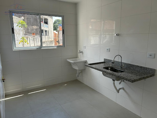 Cozinha e área de serviço