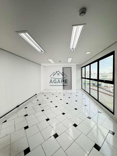 Sala Comercial  em Santo Amaro  -  São Paulo