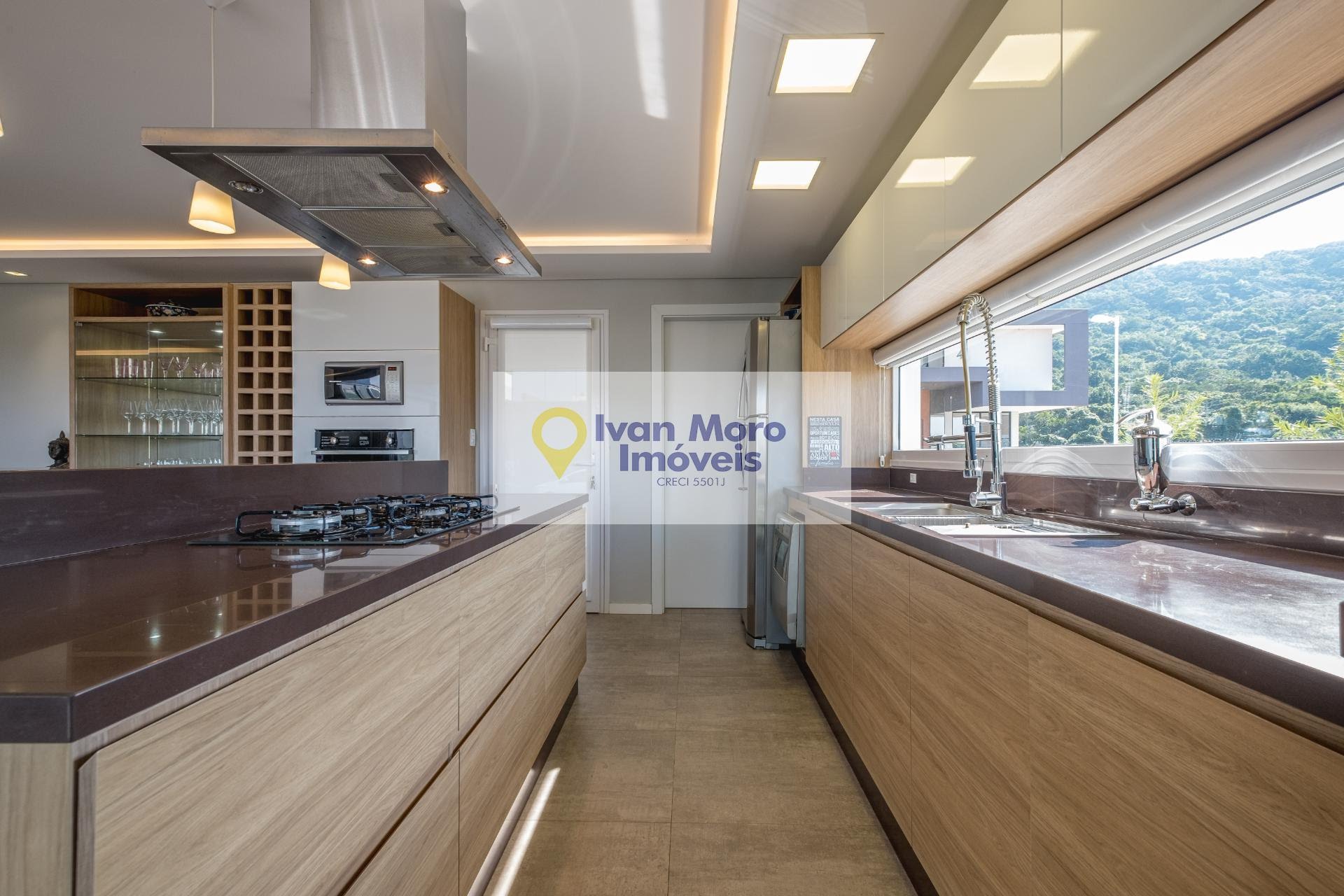Casa à venda com 4 quartos, 3 suítes, 2 vagas e 290m² no Ingleses Norte, Florianópolis (SC) — foto 11 de 30