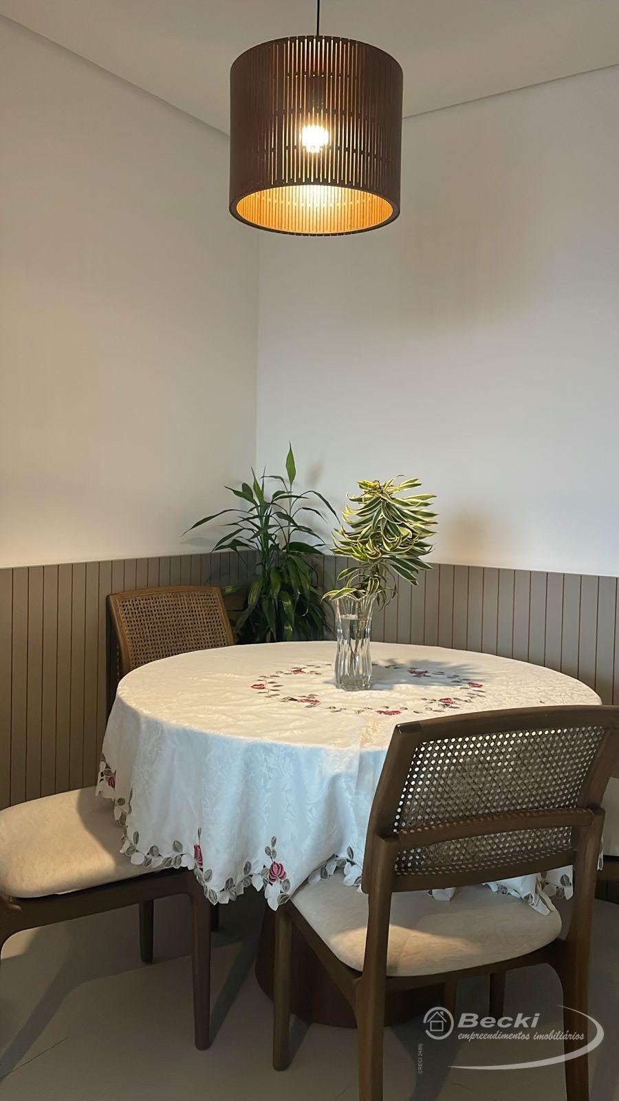 Apartamento à venda com 2 quartos, 1 suíte, 1 vaga e 75m² no Santo Antônio, Joinville (SC) — foto 26 de 29
