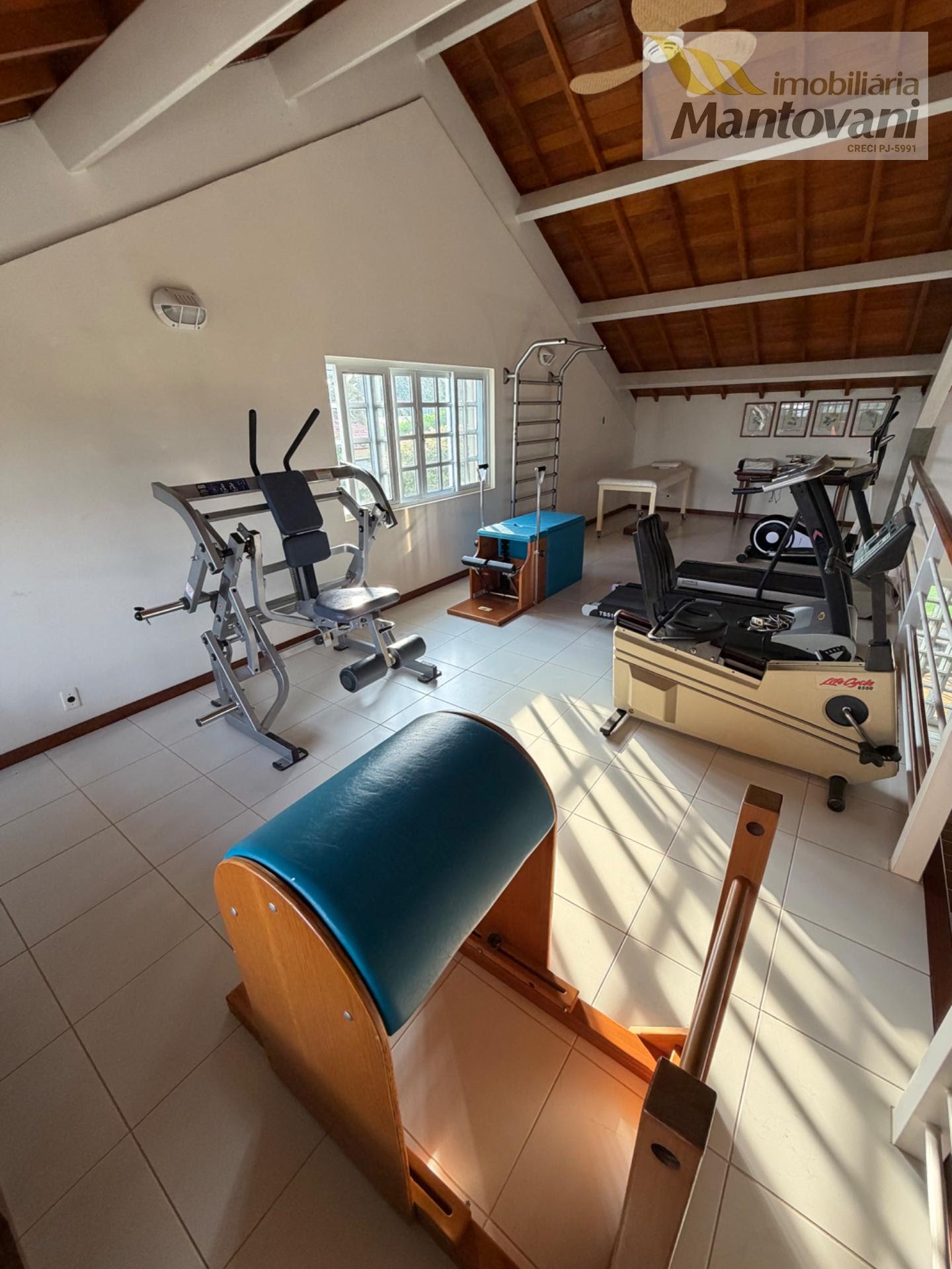 Casa à venda com 7 quartos, 7 suítes, 6 vagas e 3000m² no Parque Residencial Colina das Estrelas, Tatuí (SP) — foto 22 de 30
