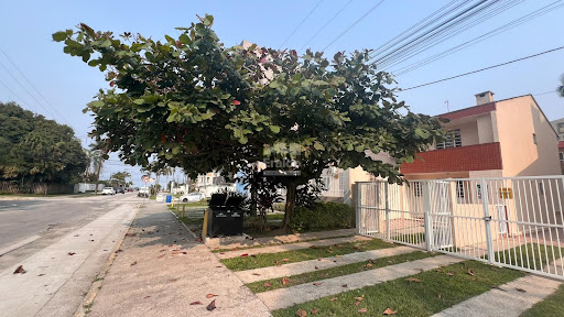 Sobrado em Balneário Caiobá - Matinhos, PR