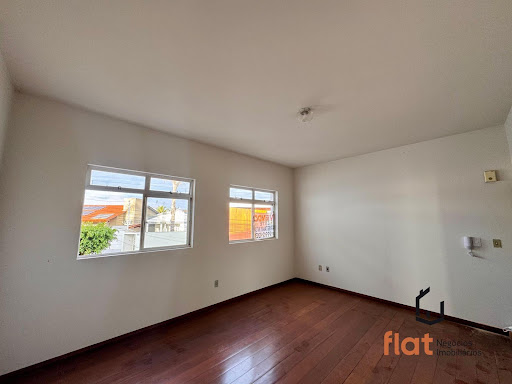 Apartamento á venda no bairro São José, Pará de Minas com 2 Dormitórios e Suíte