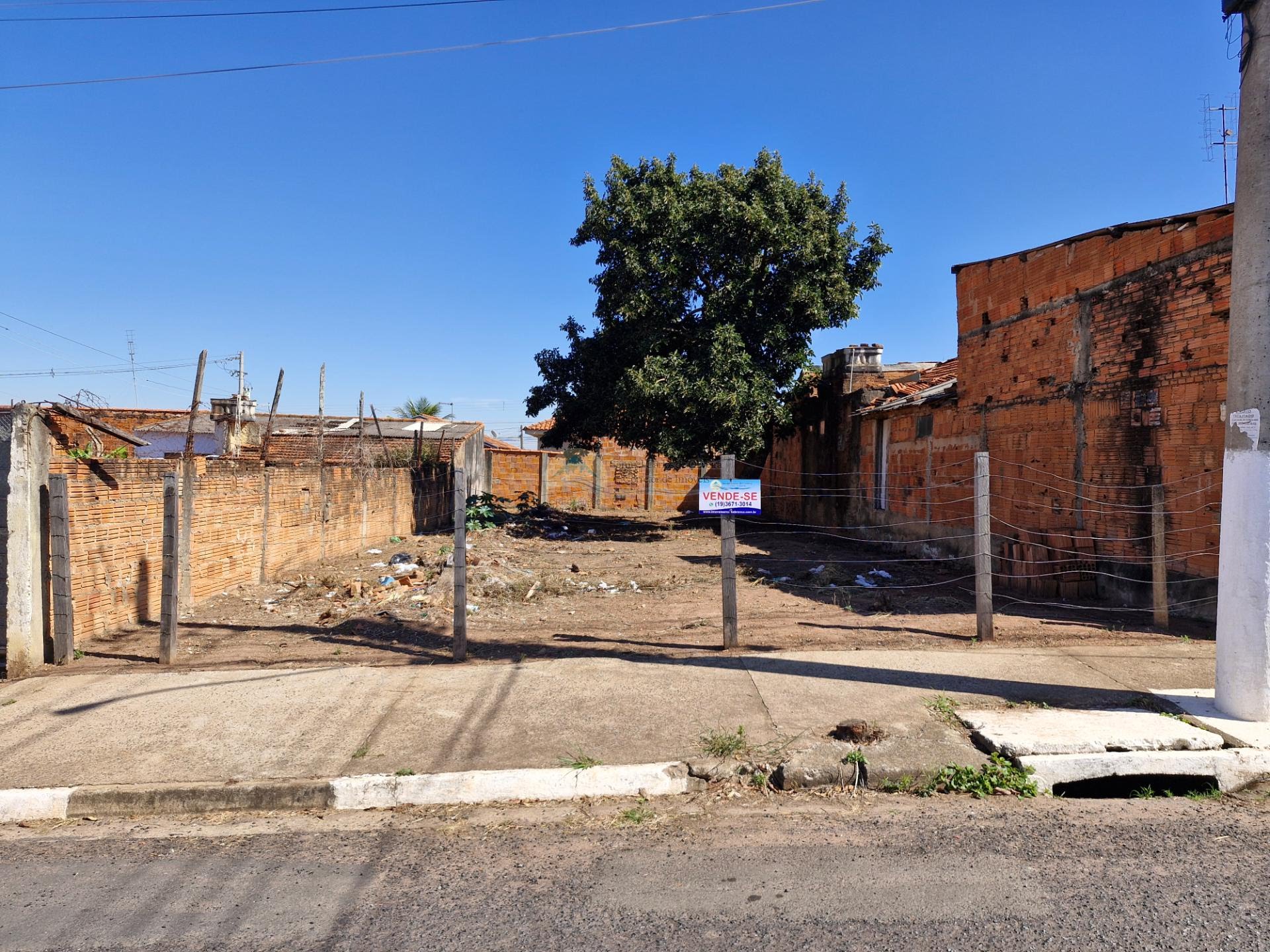 Terreno a venda em Casa Branca 