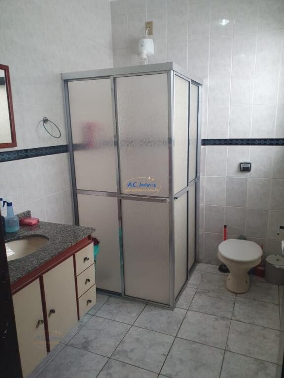 Casa à venda com 3 quartos, 1 banheiro, 3 vagas e 98m² no Cidade Ocian, Praia Grande (SP) — foto 18 de 28