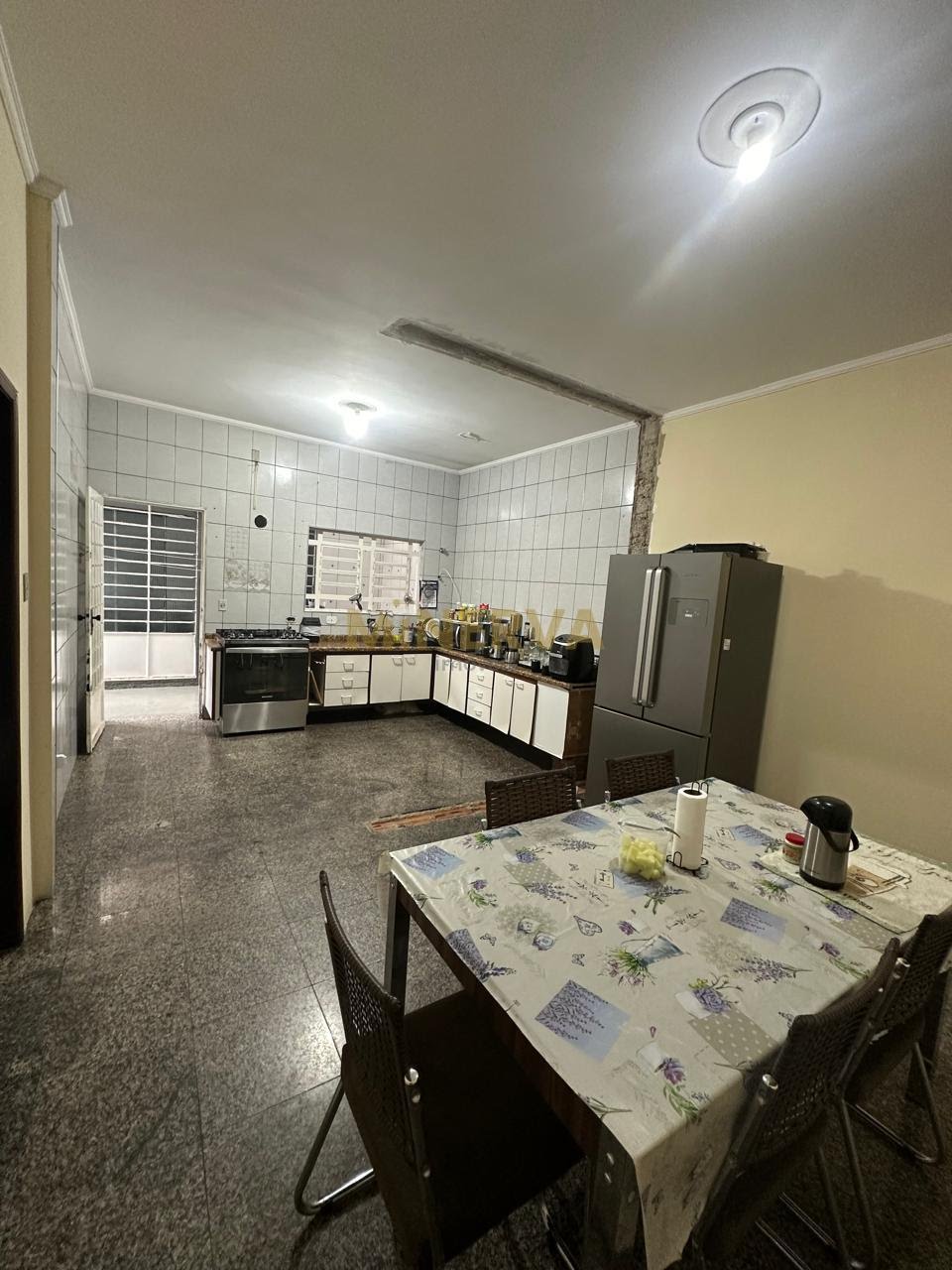 Casa para alugar com 4 quartos, 3 suítes, 6 vagas e 600m² no Parque Renato Maia, Guarulhos (SP) — foto 18 de 30