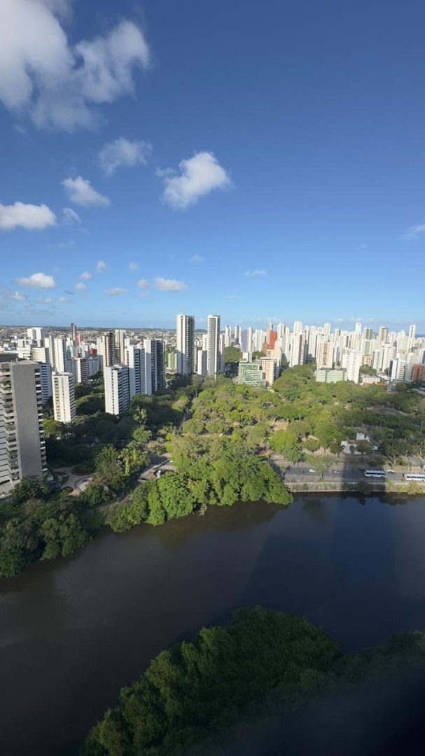 Apartamento à venda com 4 quartos, 4 suítes, 3 vagas e 230m² no Torre, Recife (PE) — foto 12 de 30
