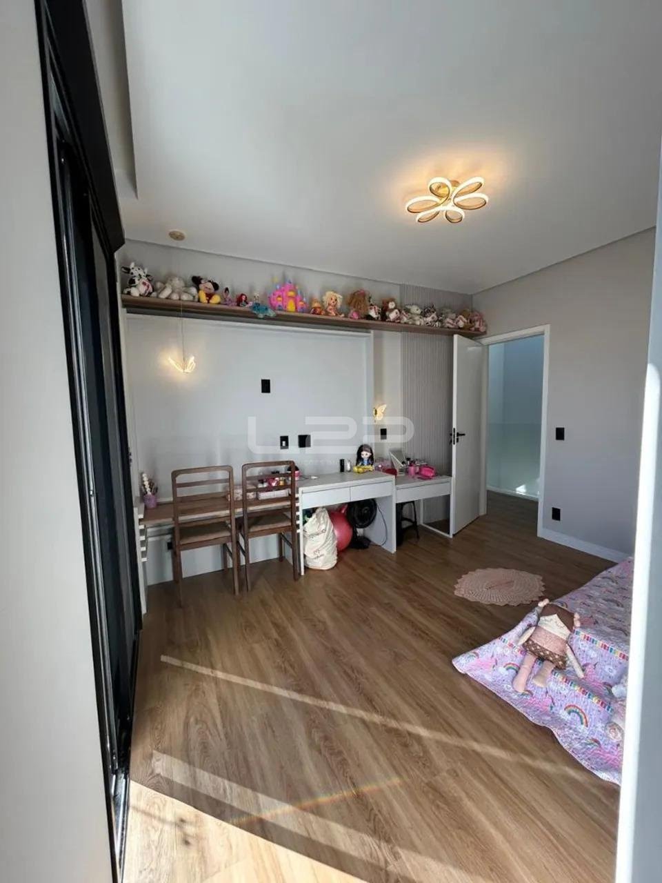 Casa à venda com 3 quartos, 3 suítes, 6 vagas e 376m² no Medeiros, Jundiaí (SP) — foto 15 de 23