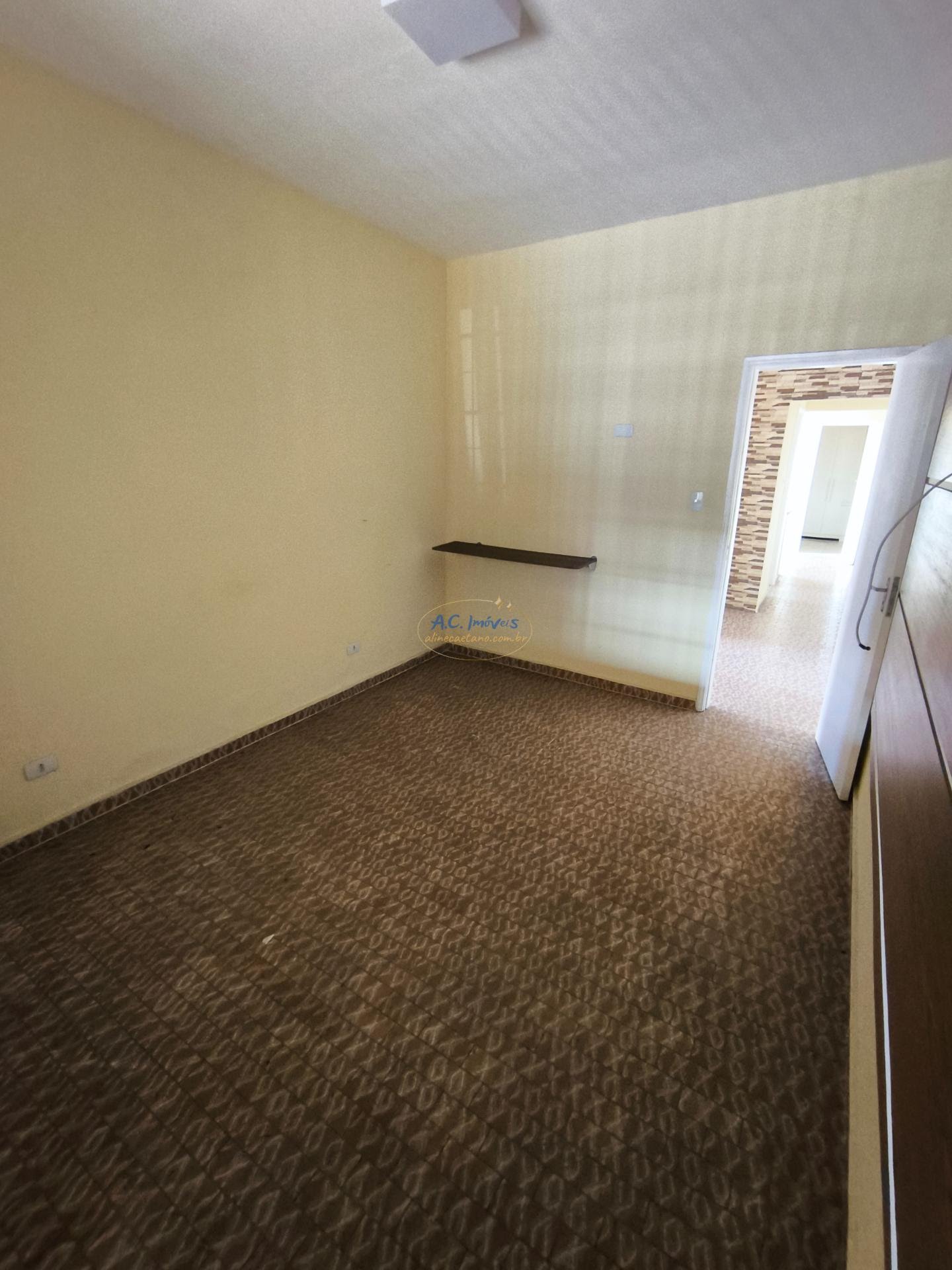 Casa à venda com 2 quartos, 1 banheiro, 2 vagas e 84m² no Cidade Ocian, Praia Grande (SP) — foto 12 de 18