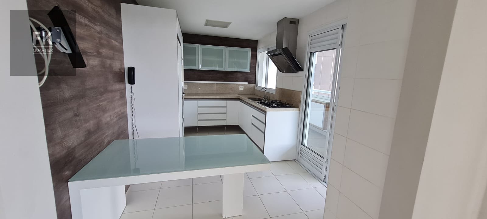 Apartamento para alugar com 3 quartos, 3 suítes, 3 vagas e 196m² no Empresarial 18 do Forte, Barueri (SP) — foto 11 de 14