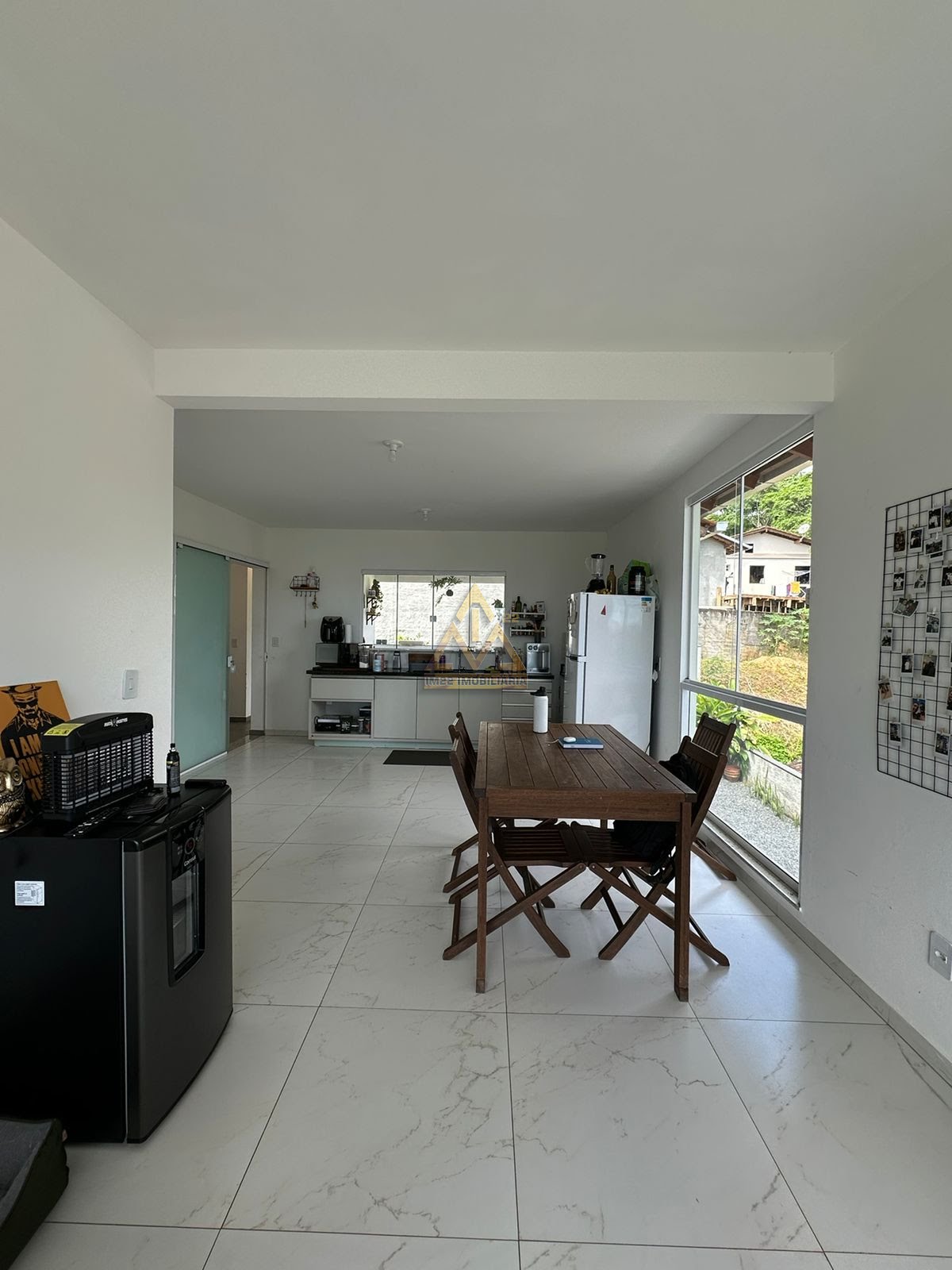 Casa à venda com 4 quartos, 4 banheiros, 2 vagas e 220m² no Água Verde, Blumenau (SC) — foto 8 de 23