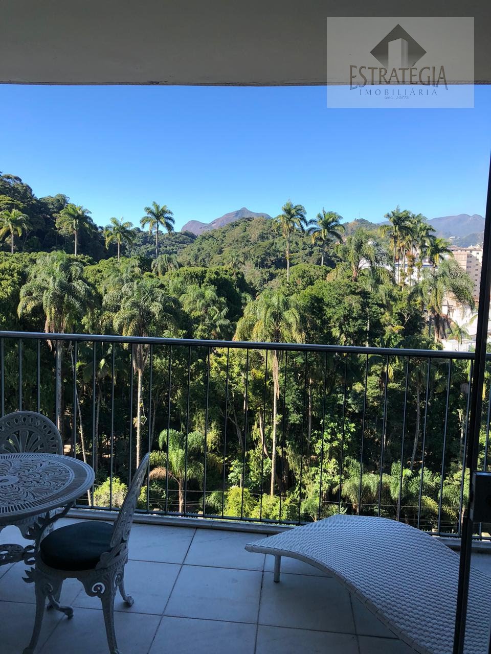 Apartamento à venda com 4 quartos, 1 suíte, 1 vaga e 165m² no Centro, Petrópolis (RJ) — foto 9 de 16
