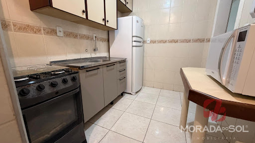 Apartamento em Meia Praia  -  Itapema