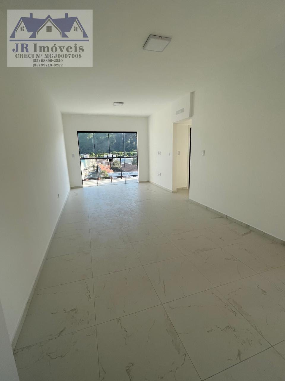 Apartamento à venda com 1 quarto, 1 suíte e 1 vaga no Varginha, Itajubá (MG) — foto 3 de 12