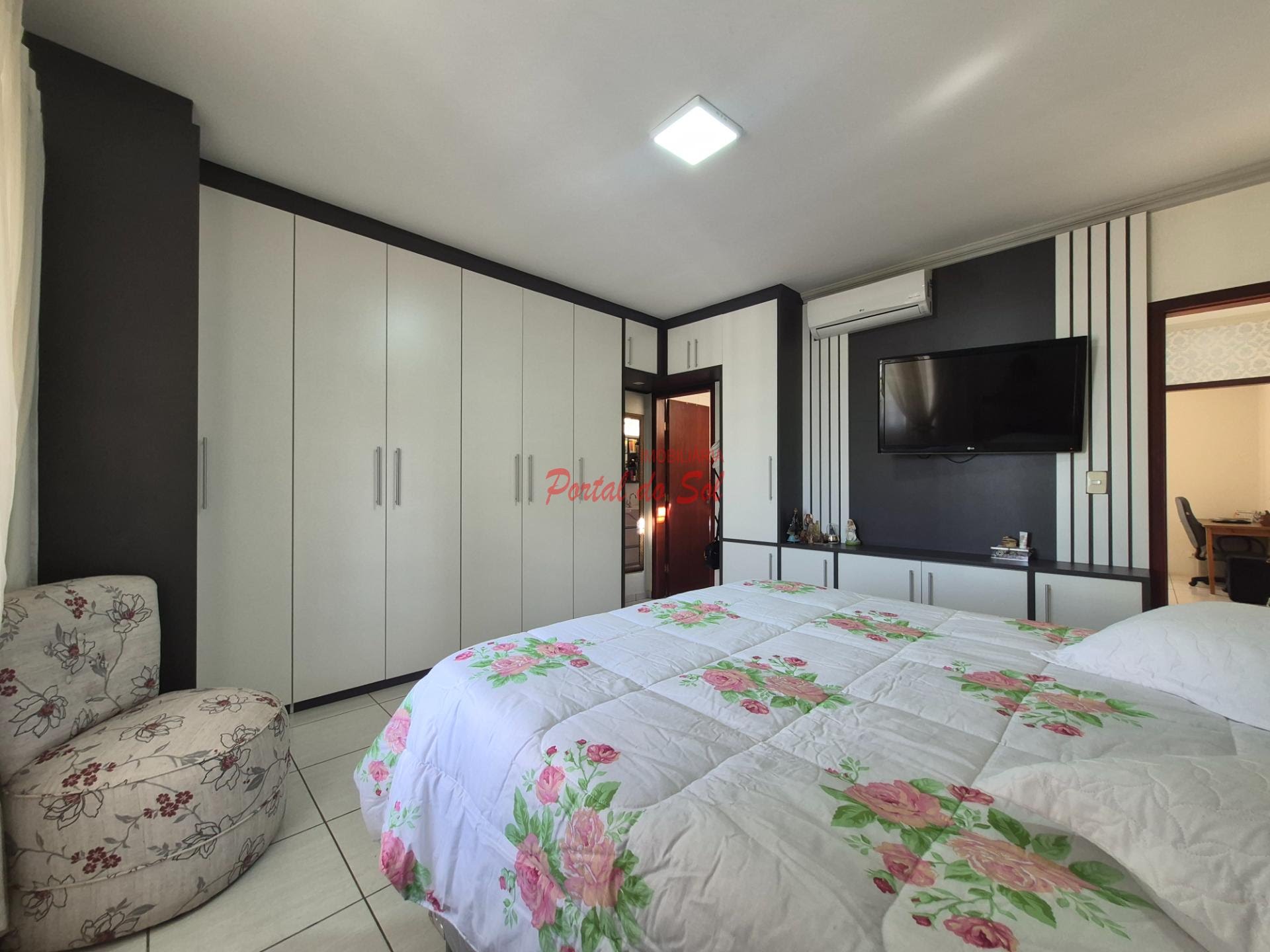 Casa, 2 quartos, 206 m² - Foto 13