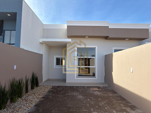 Casa no Madrid, Cascavel: 2 Dormitórios e Suíte
