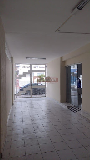 Prédio Comercial em Taubaté: 394m² à Venda ou Locação