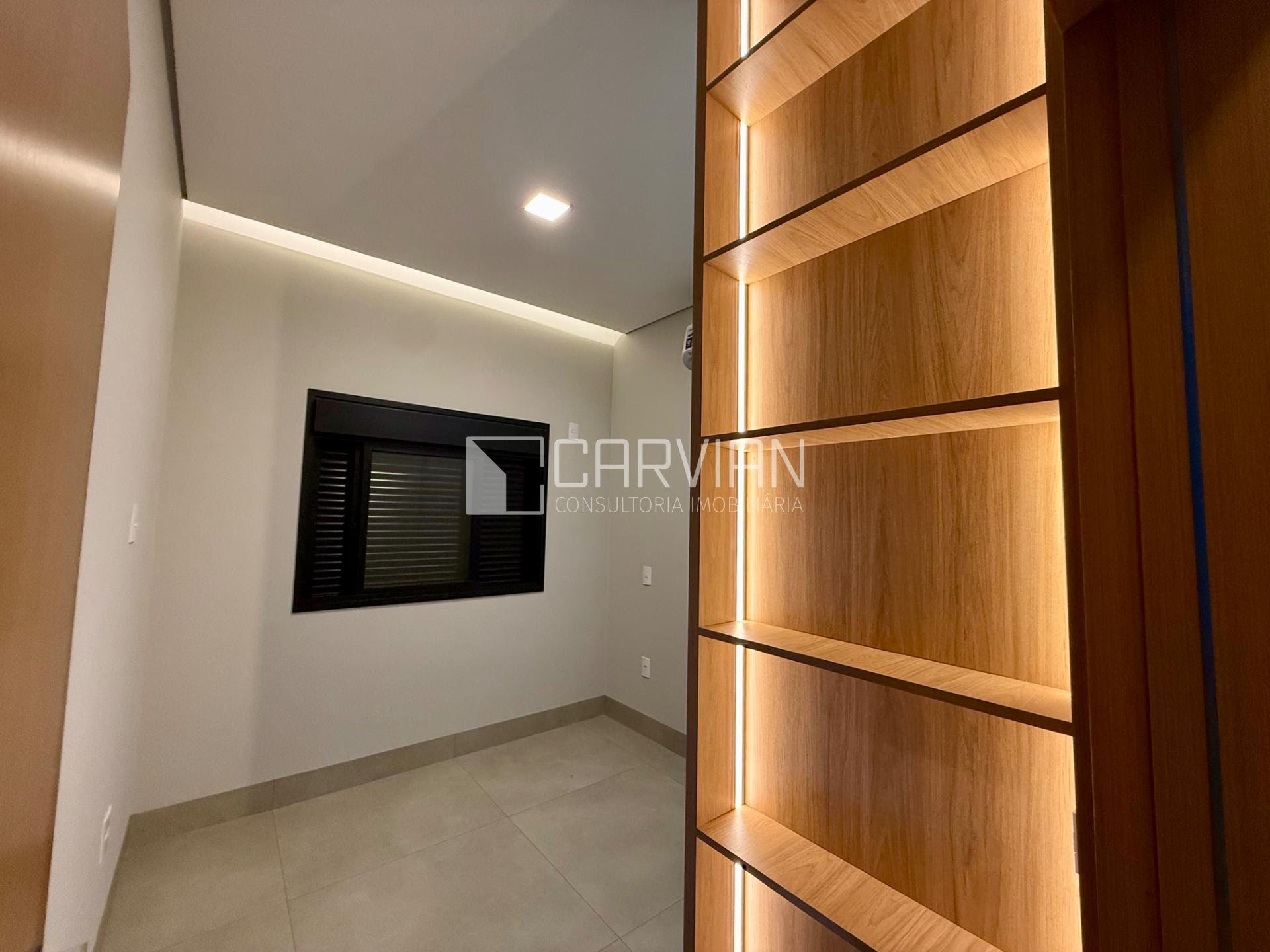 Casa à venda com 3 quartos, 3 suítes, 4 vagas e 201m² no Vila do Golf, Ribeirão Preto (SP) — foto 13 de 30