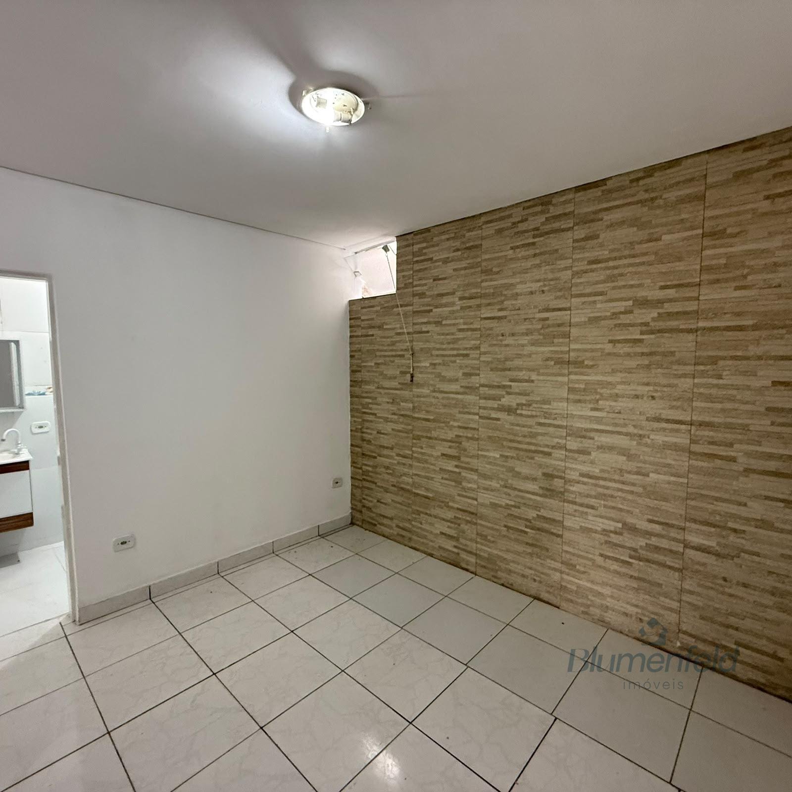 Casa para alugar com 1 quarto, 1 suíte, 1 vaga e 100m² no Jardim Rincão, Arujá (SP) — foto 5 de 9