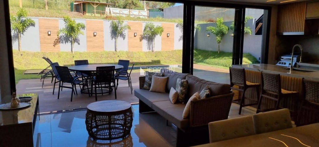 Casa à venda com 3 quartos, 3 suítes, 4 vagas e 305m² no Condomínio Alphaville III, Ribeirão Preto (SP) — foto 23 de 30