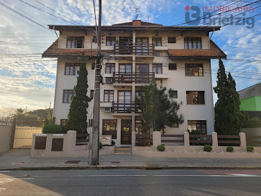 Apartamento à Venda em Bom Retiro Joinville, 2 Quartos, 75m²