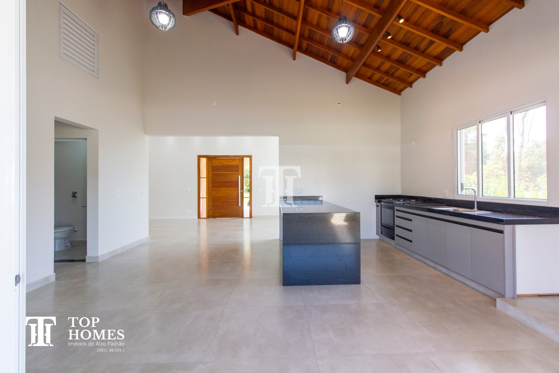 Casa térrea de alto padrão à venda no condomínio Residencial Haras Pindorama em Cabreúva/SP