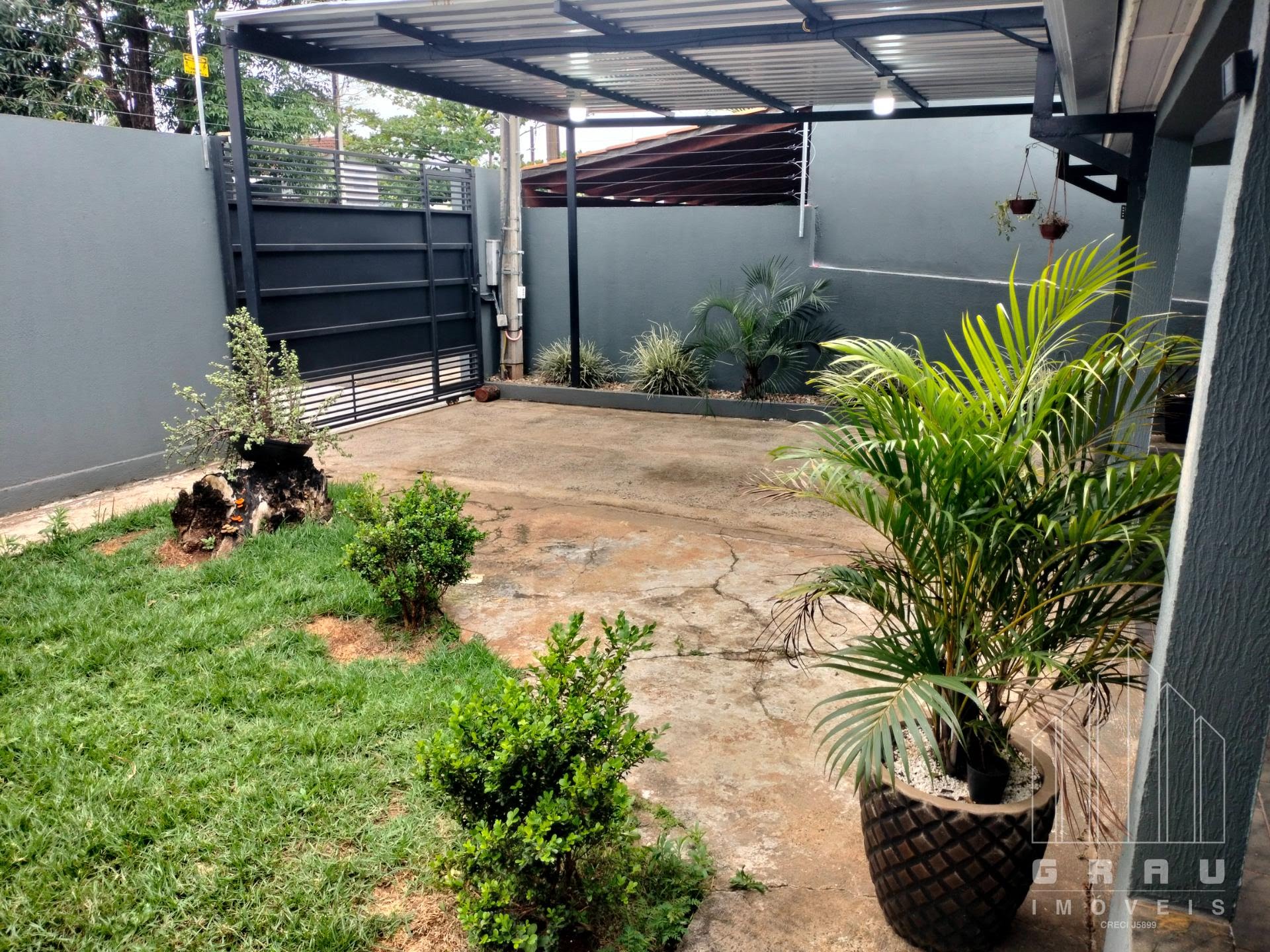 Casa no Jardim Ipê  -  Foz do Iguaçu