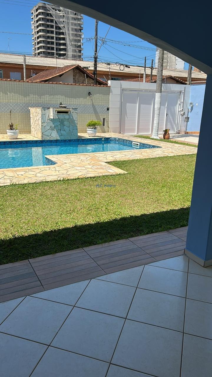 Casa à venda com 2 quartos, 1 suíte, 3 vagas e 135m² no Caiçara, Praia Grande (SP) — foto 16 de 24