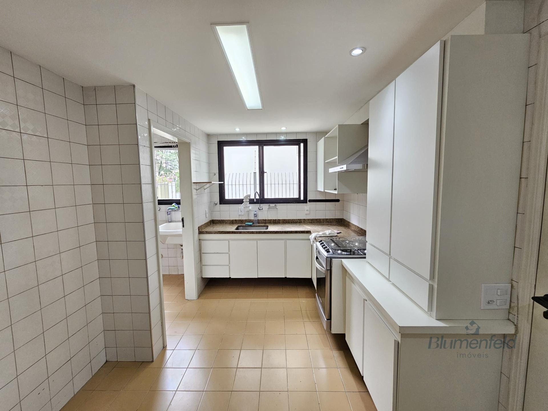 Apartamento para alugar com 3 quartos, 1 suíte, 1 vaga e 120m² no Moema, São Paulo (SP) — foto 14 de 28