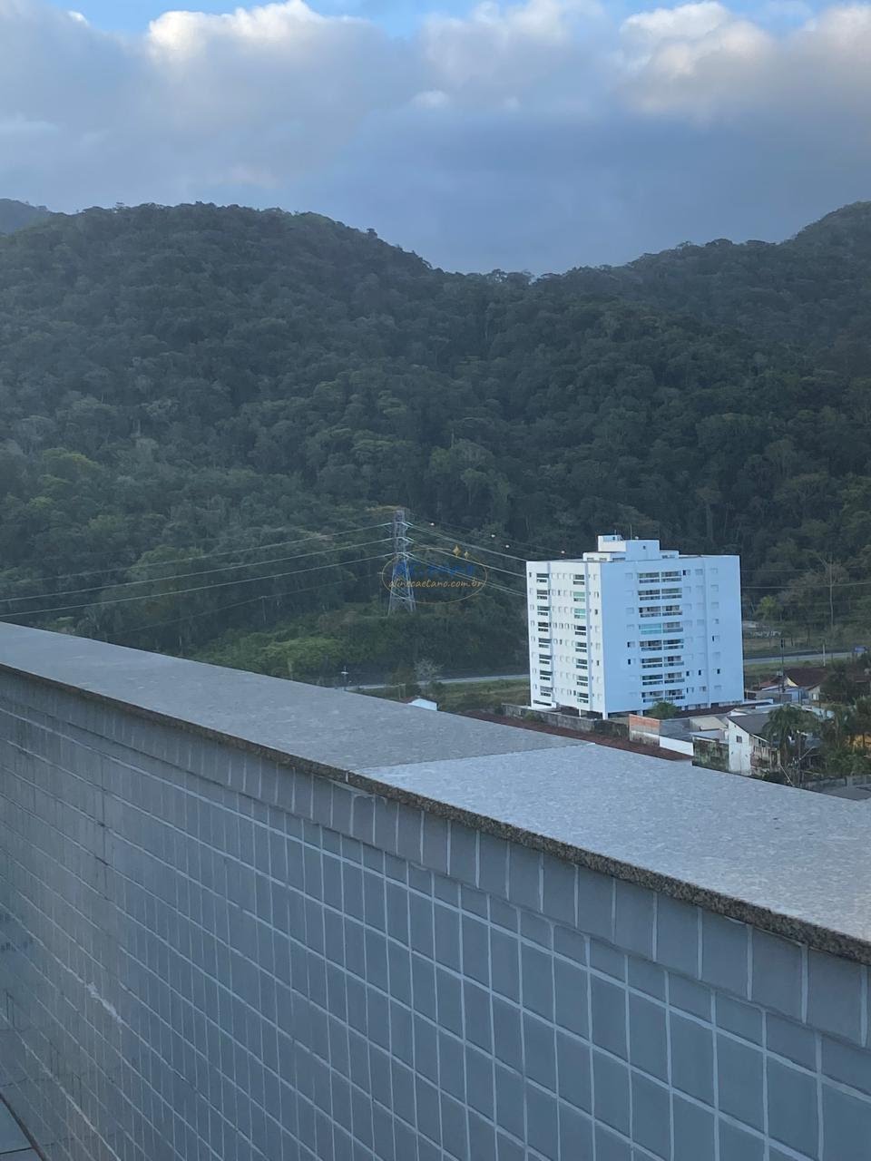 Apartamento para alugar com 4 quartos, 1 suíte, 2 vagas e 138m² no Jardim Caiahu, Mongaguá (SP) — foto 11 de 30