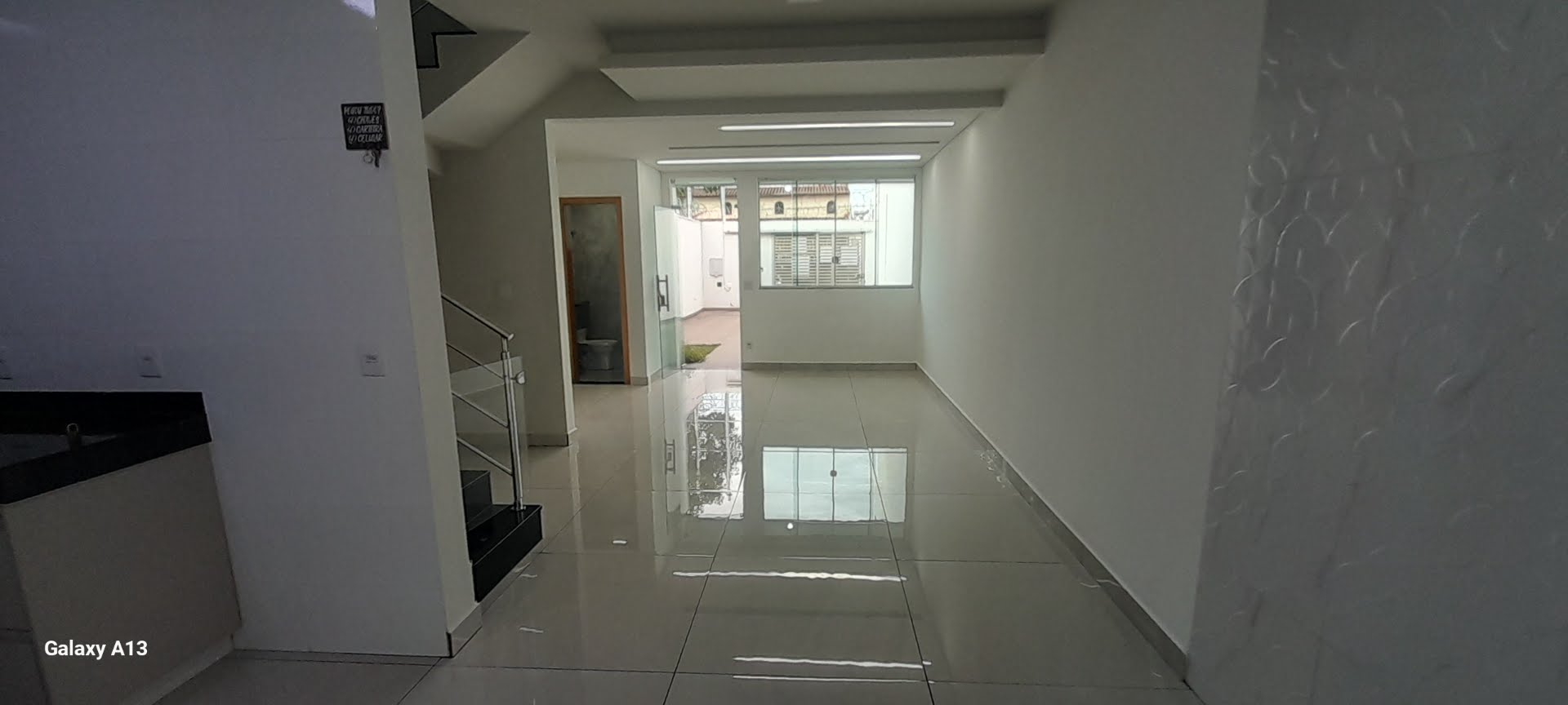 Casa à venda com 3 quartos, 1 suíte, 2 vagas e 105m² no Santa Amelia, Belo Horizonte (MG) — foto 8 de 16