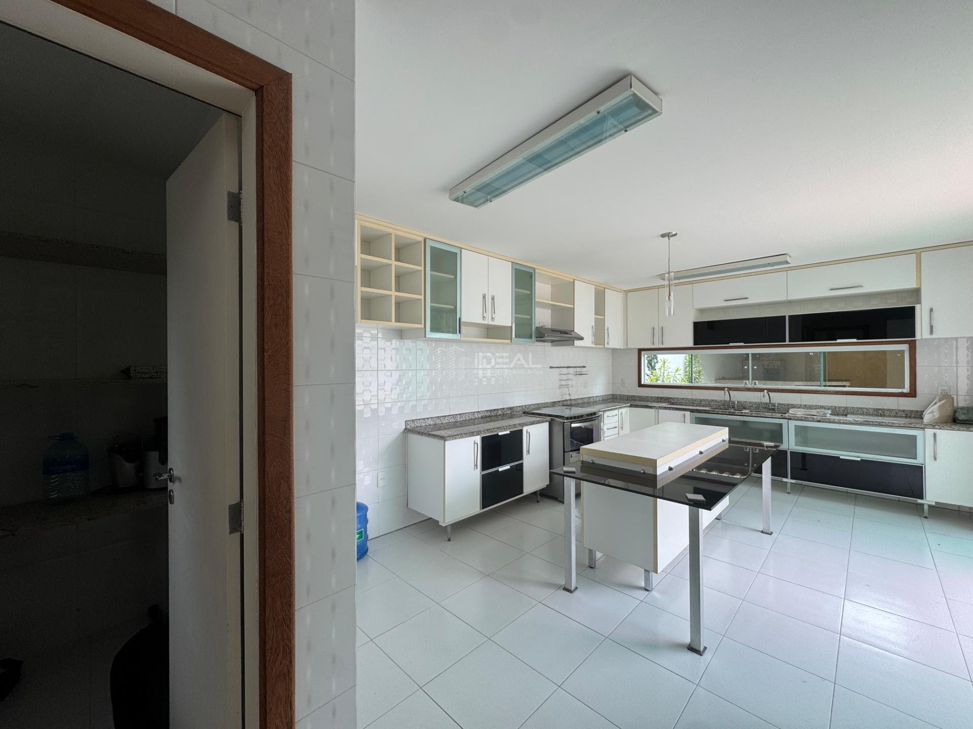 Casa à venda com 4 quartos, 3 suítes, 4 vagas e 460m² no Parque Santo Amaro, Campos dos Goytacazes (RJ) — foto 14 de 30
