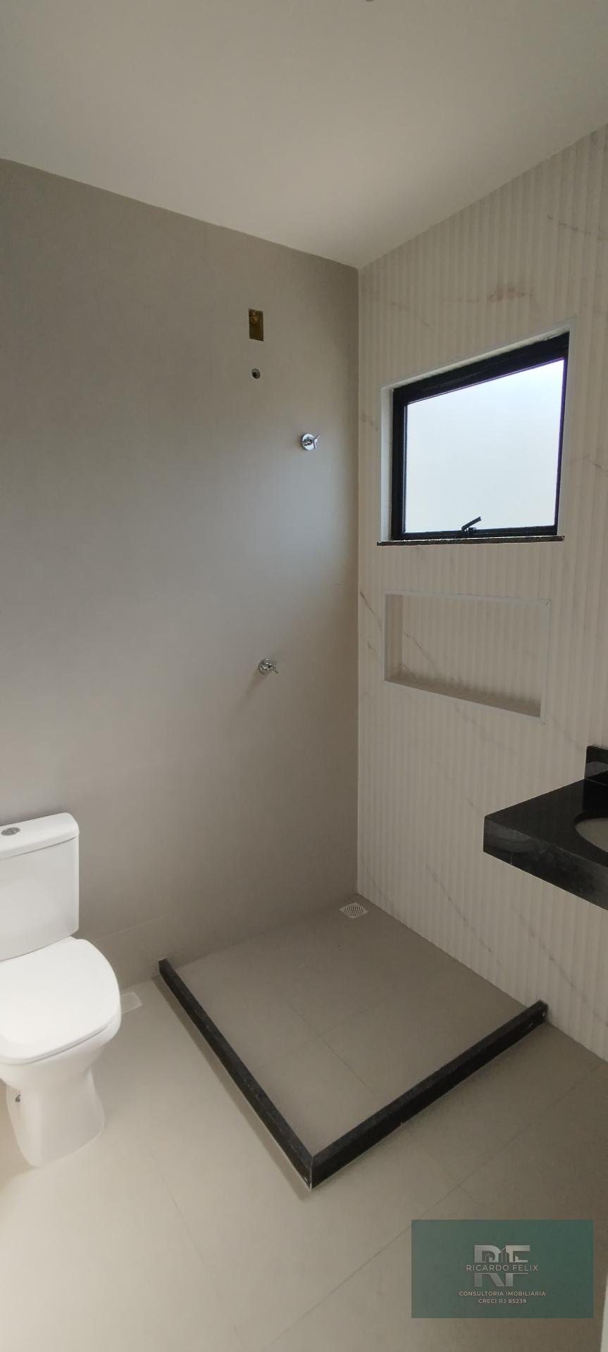 Casa à venda com 3 quartos, 3 suítes, 1 vaga e 153m² no Costazul, Rio das Ostras (RJ) — foto 22 de 30
